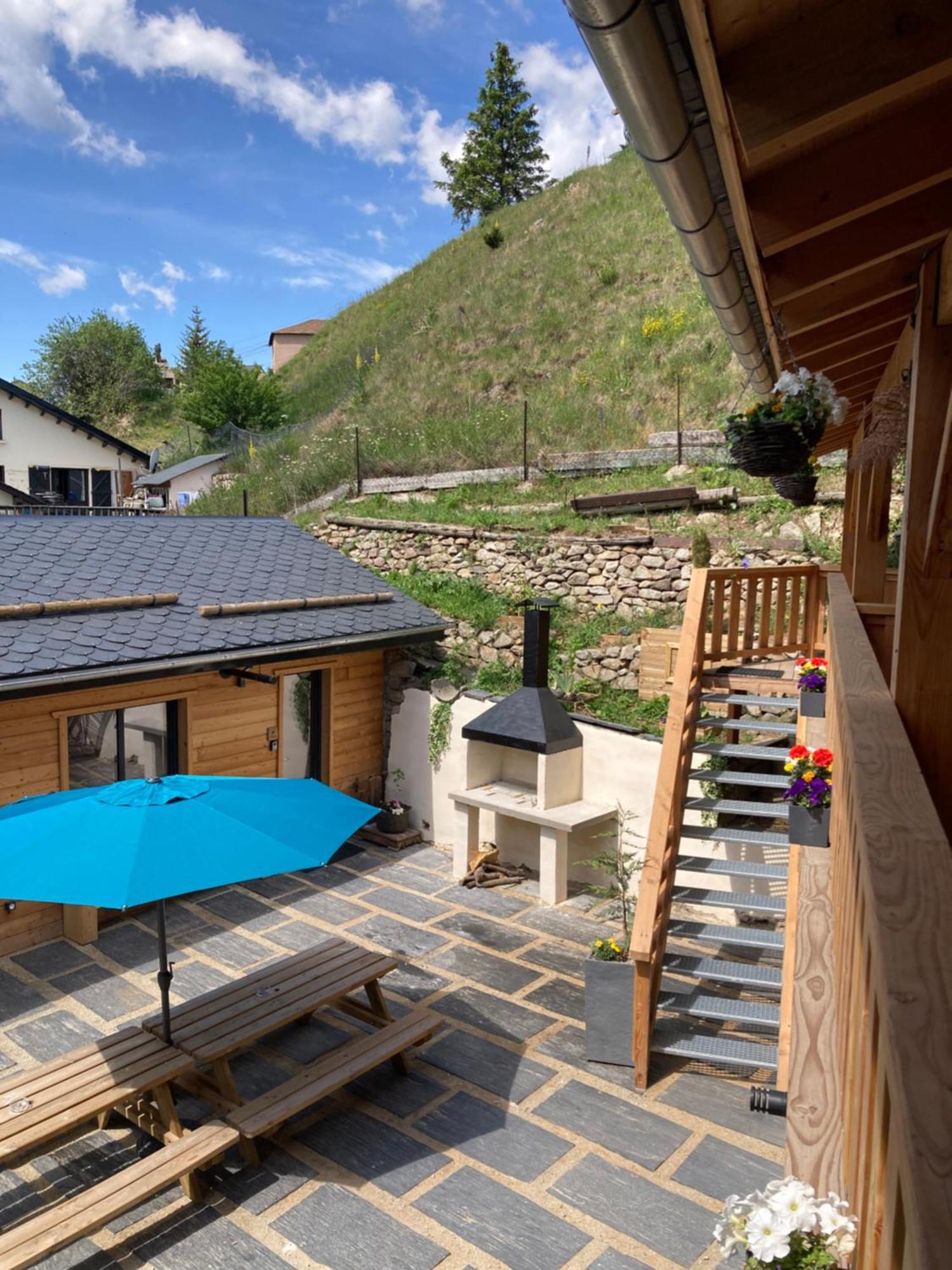 Studio Canellito Le Clos Des Ours Matemale Exterior foto